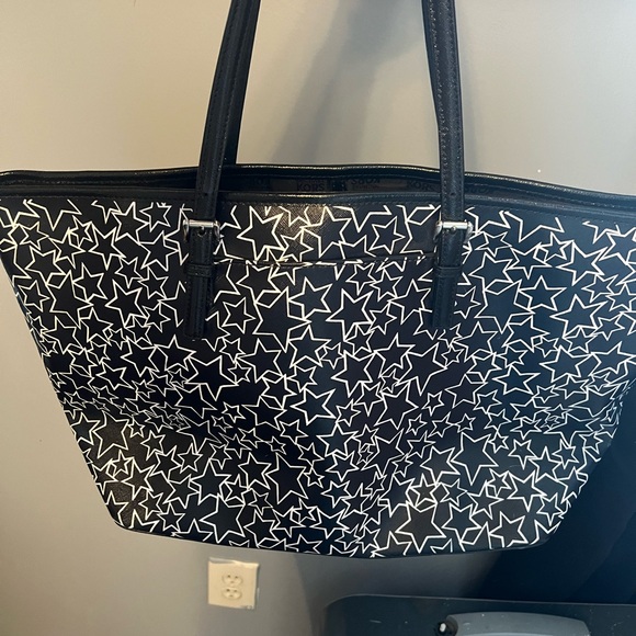 Michael kors purse brand new with tags - Picture 2 of 3